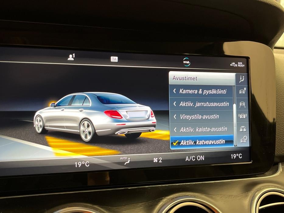 MERCEDES-BENZ E 2018