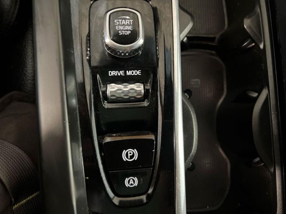 VOLVO XC60 2019