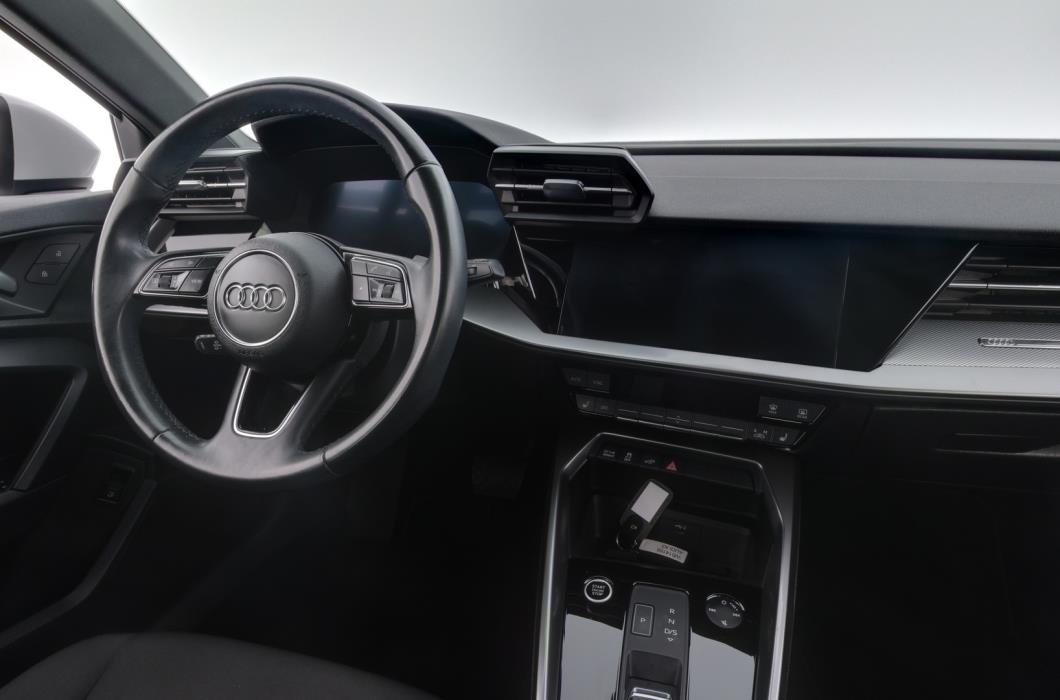 AUDI A3 2021