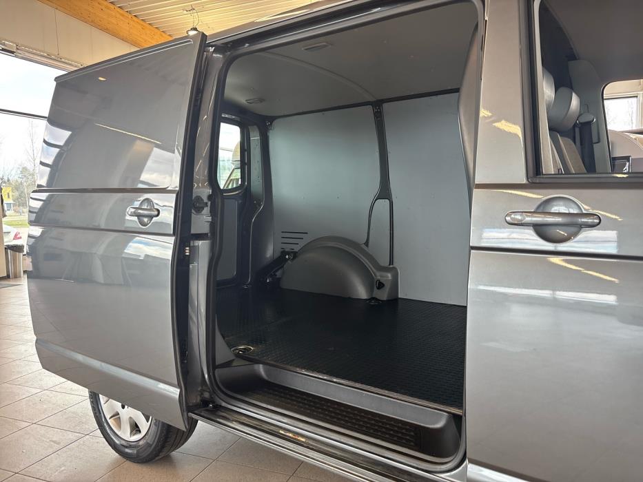 VOLKSWAGEN Transporter 2010