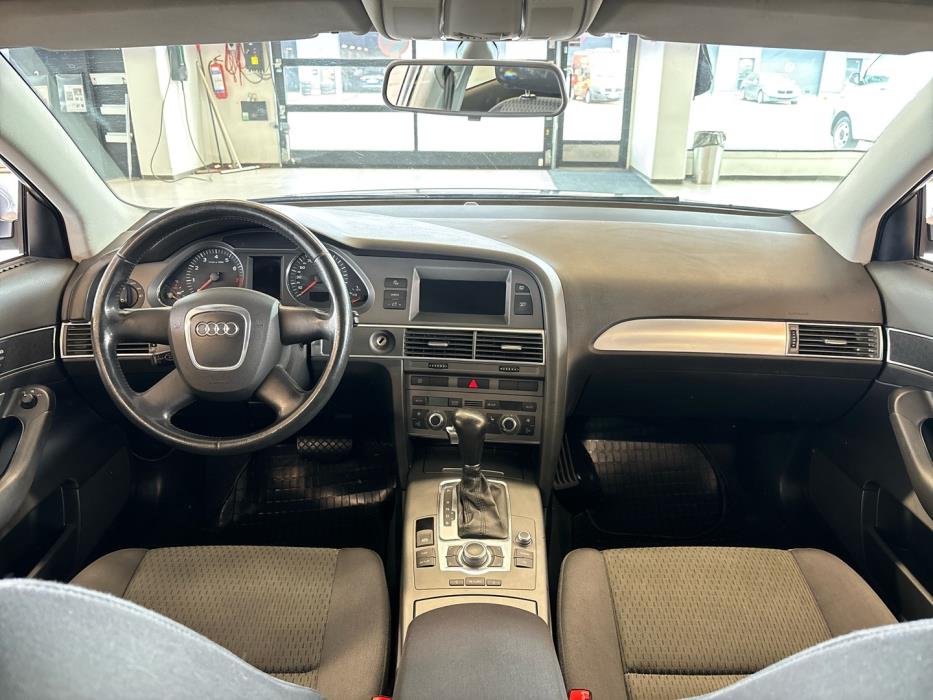 AUDI A6 2005