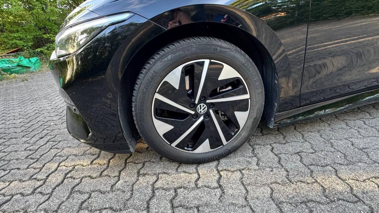 VOLKSWAGEN ID.7 2024