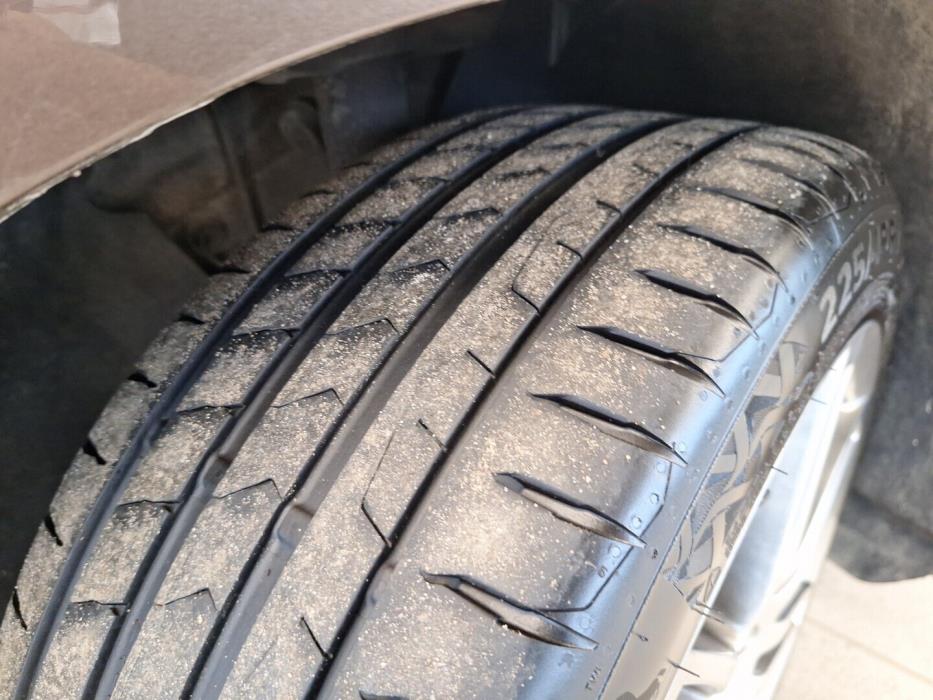 VOLKSWAGEN Jetta 2012