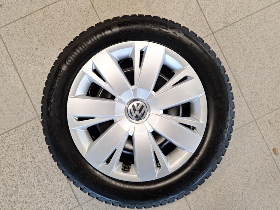 VOLKSWAGEN Jetta 2012
