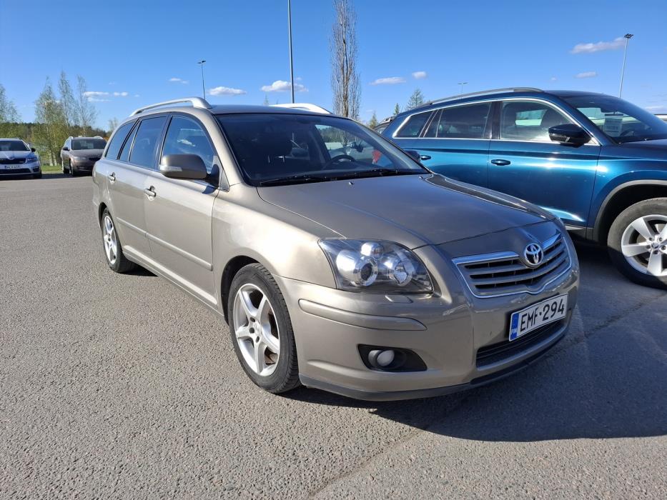TOYOTA Avensis 2007