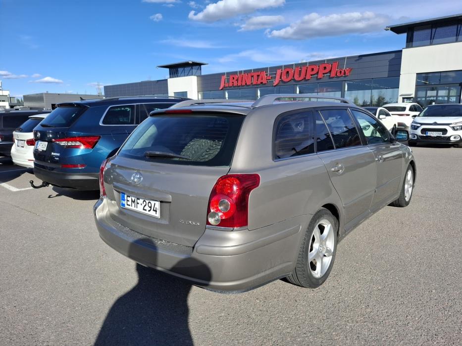 TOYOTA Avensis 2007