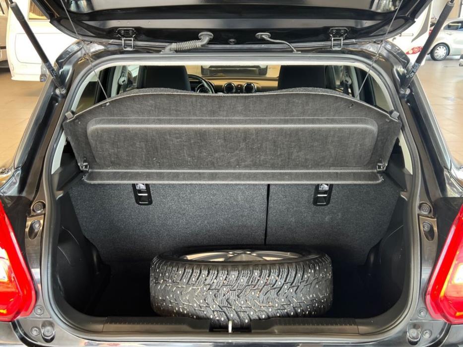 SUZUKI Swift 2019