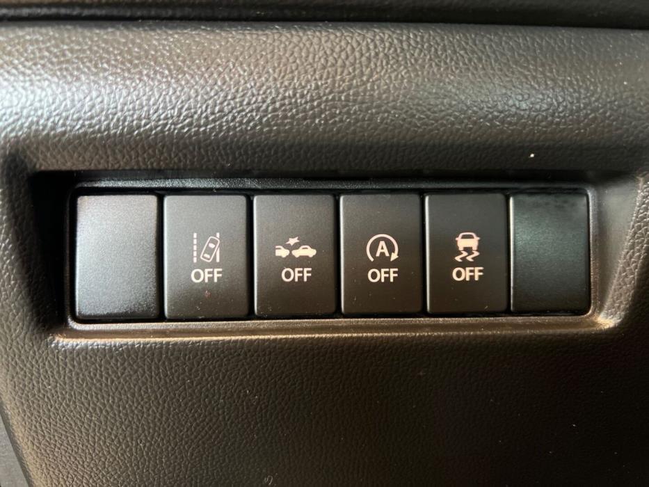 SUZUKI Swift 2019