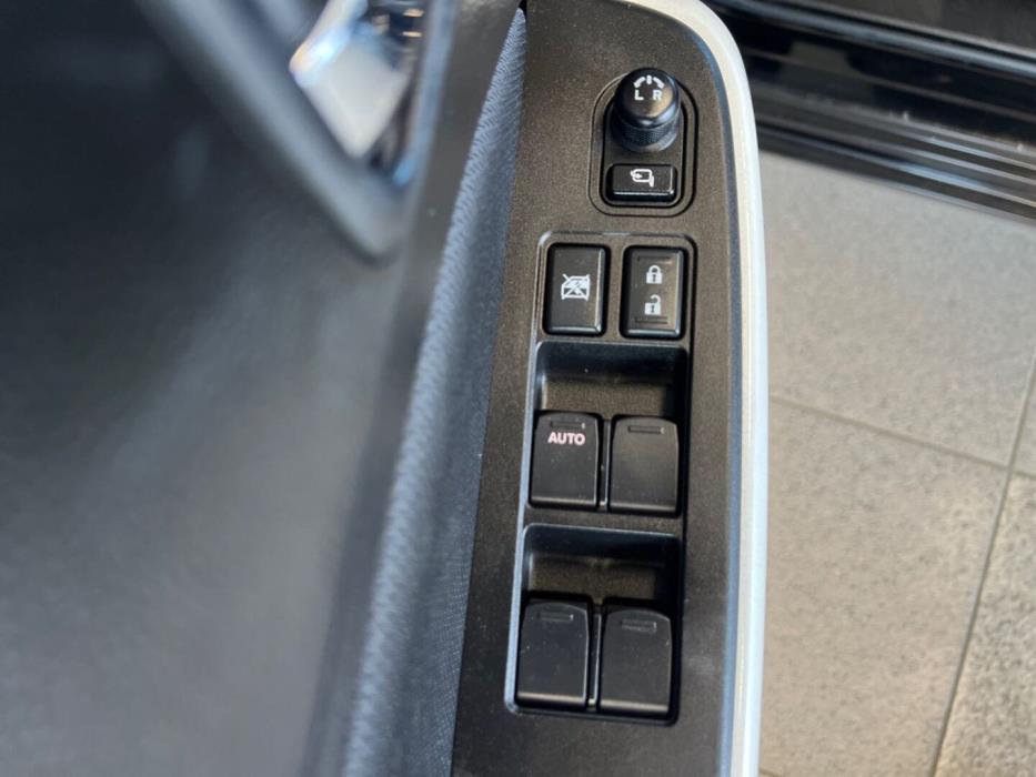 SUZUKI Swift 2019