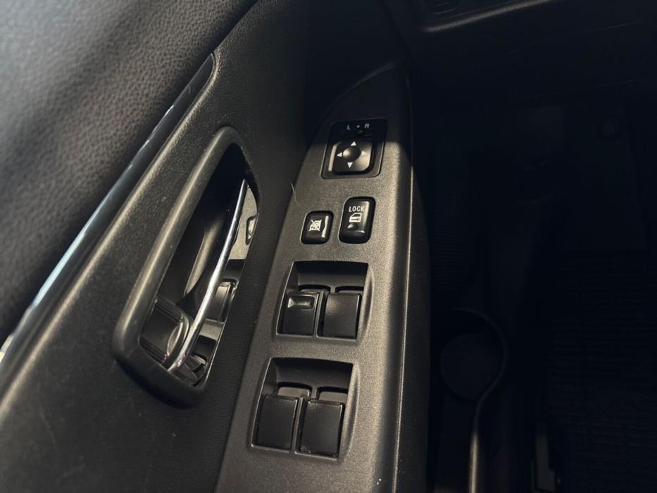 MITSUBISHI ASX 2016