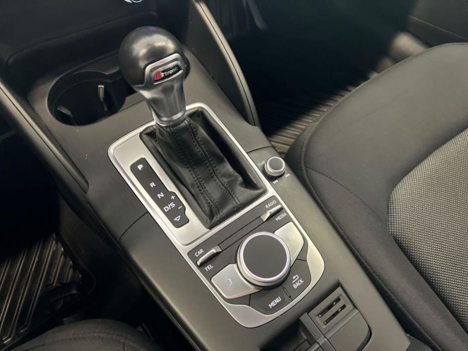 AUDI A3 2017