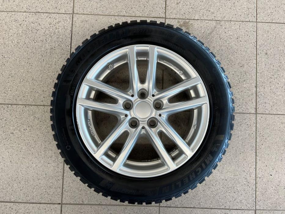 BMW 118 2020