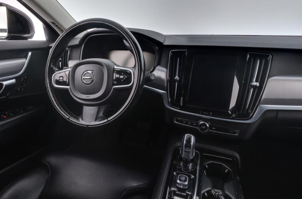 VOLVO V90 2017