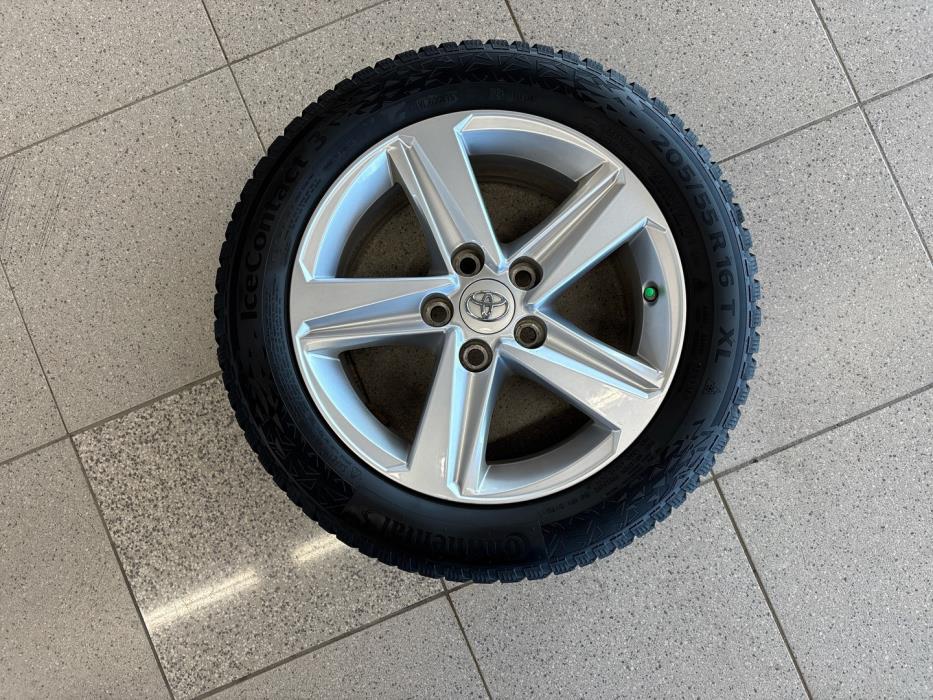 TOYOTA Corolla 2022