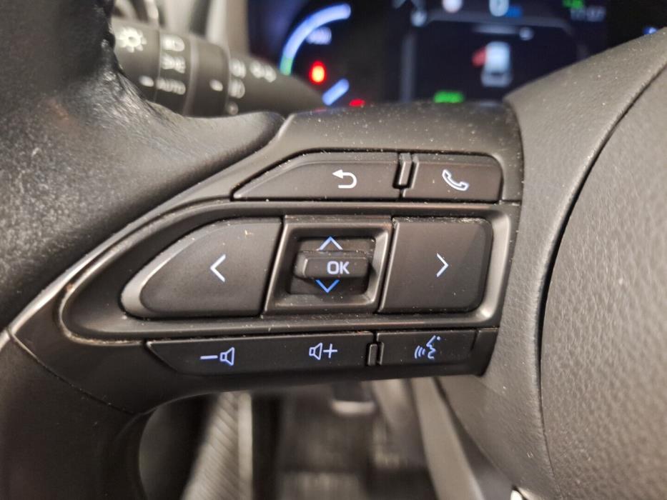 TOYOTA Yaris Cross 2022