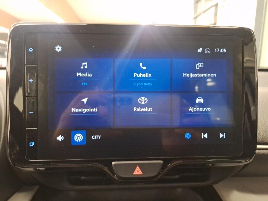 TOYOTA Yaris Cross 2022