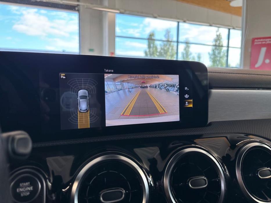 MERCEDES-BENZ A 2020