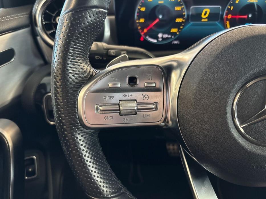 MERCEDES-BENZ A 2020