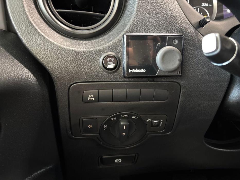 MERCEDES-BENZ Vito 2019