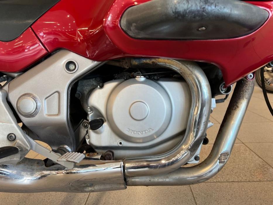 HONDA NT 2000
