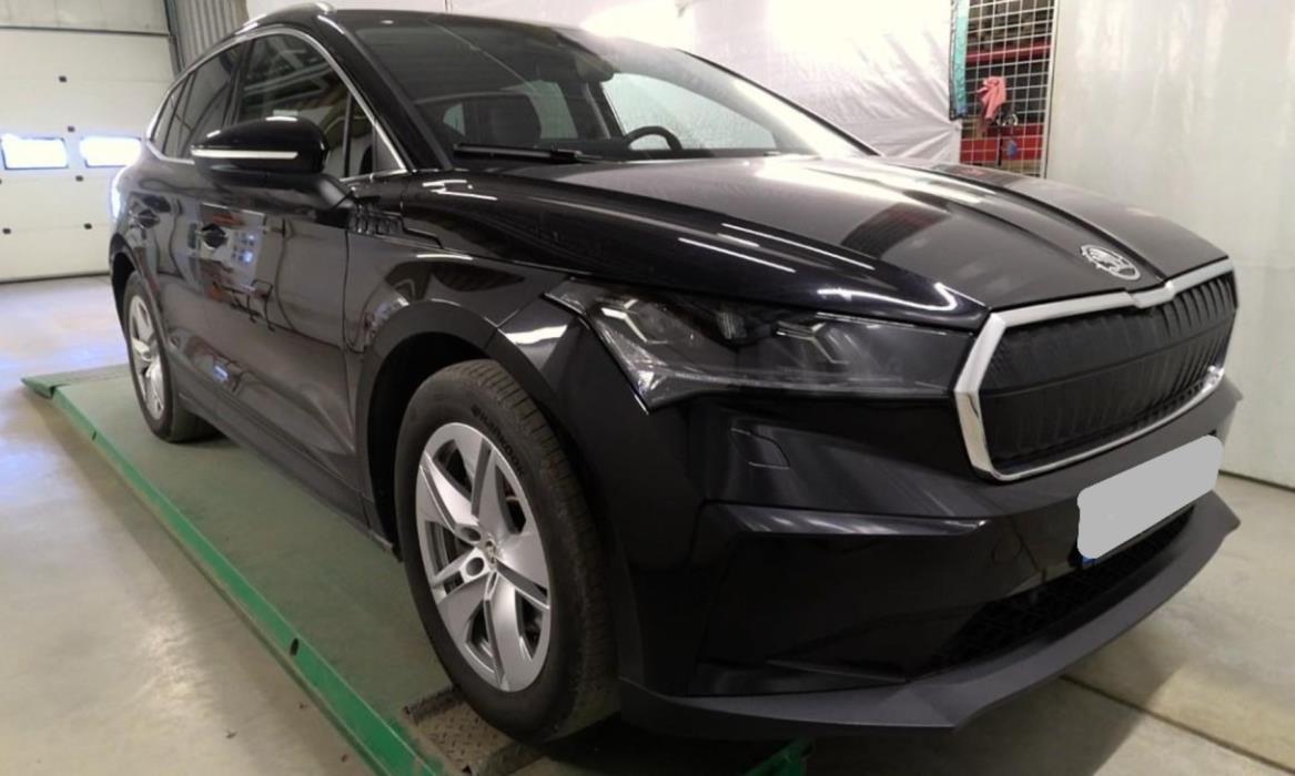 SKODA Enyaq 2023