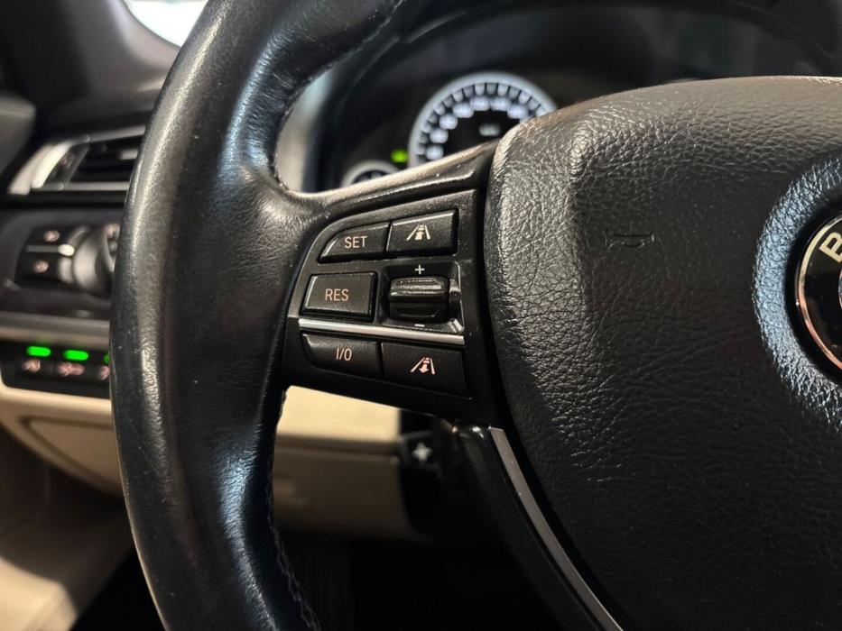 BMW 750 2009