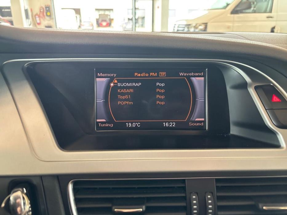 AUDI A4 2010