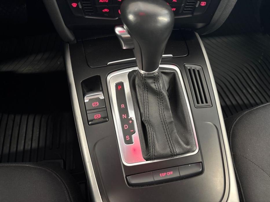 AUDI A4 2010