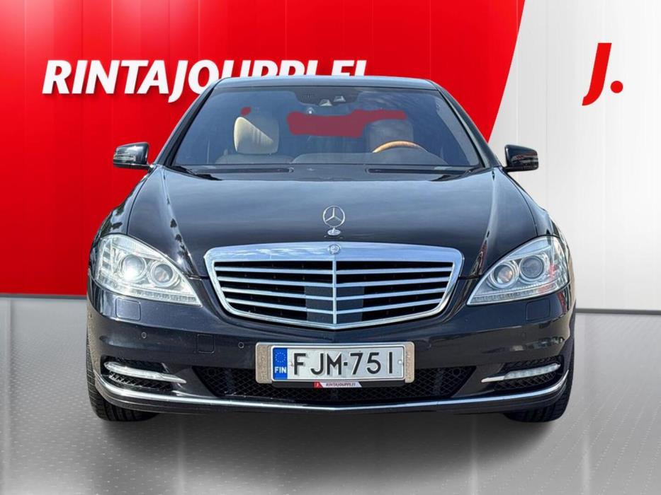 MERCEDES-BENZ S 2009