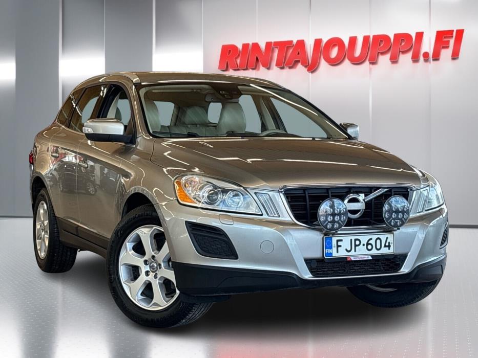 VOLVO XC60 2010