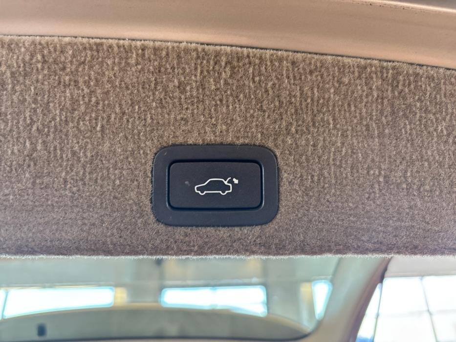 VOLVO XC60 2010