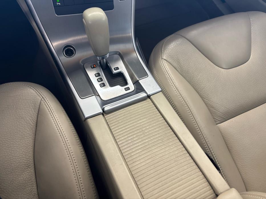 VOLVO XC60 2010