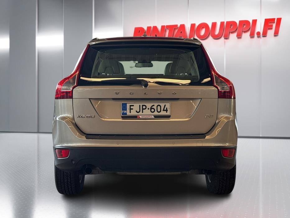 VOLVO XC60 2010