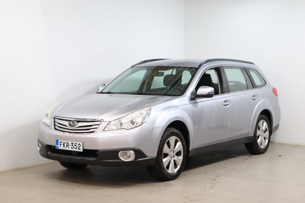 SUBARU Legacy 2012