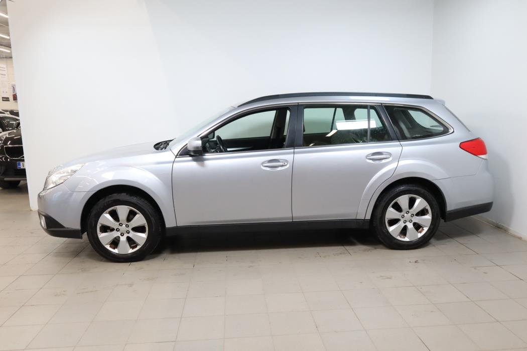 SUBARU Legacy 2012