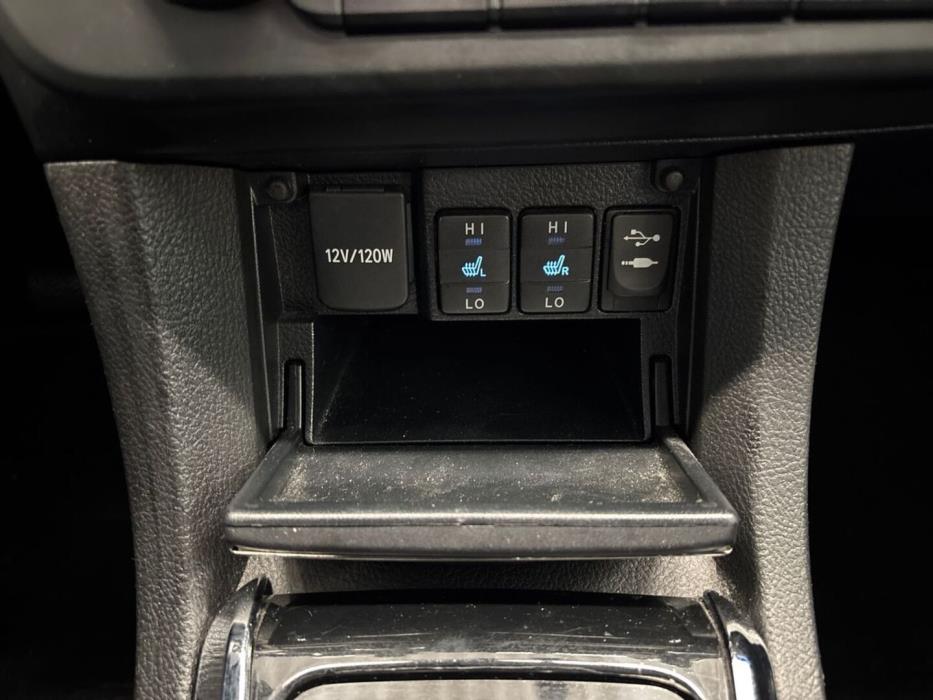 TOYOTA Corolla 2014