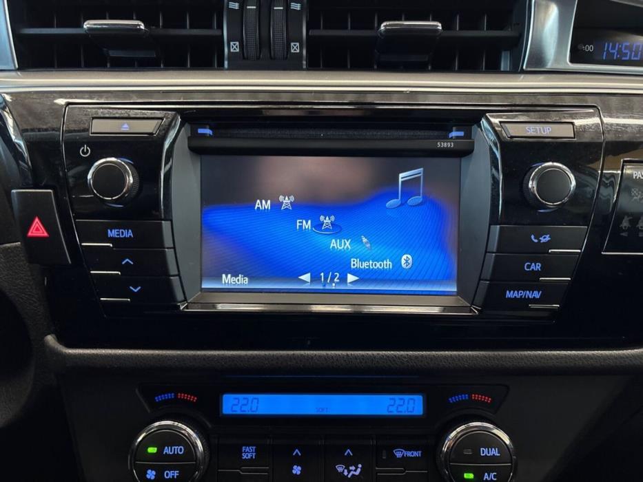 TOYOTA Corolla 2014