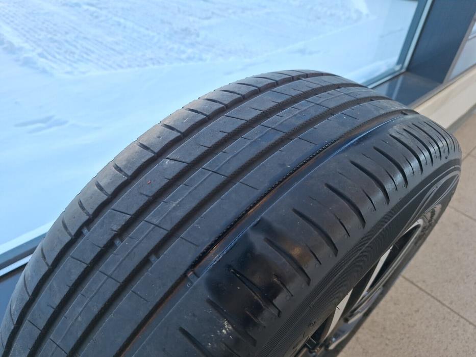 VOLVO V40 Cross Country 2018