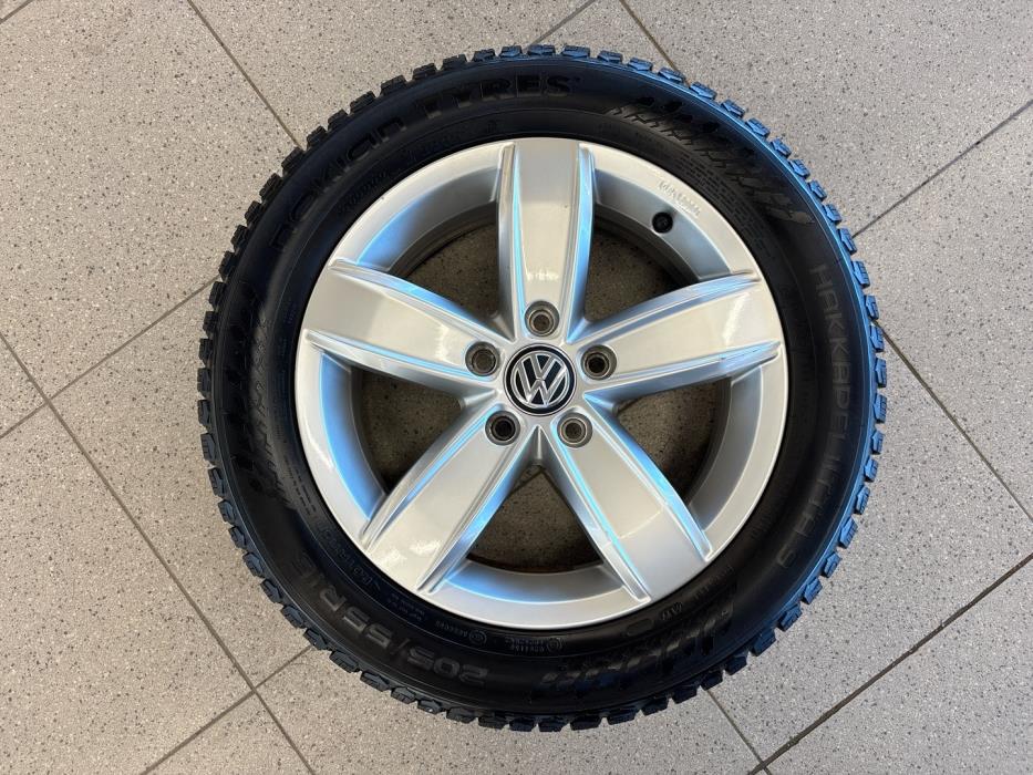 VOLKSWAGEN Golf 2018