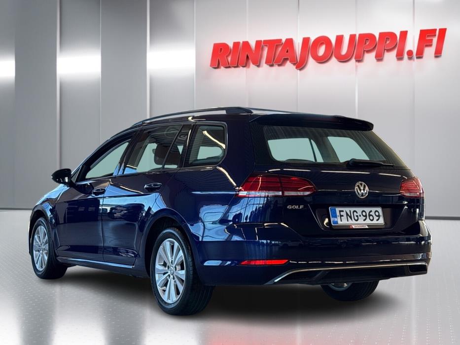 VOLKSWAGEN Golf 2018