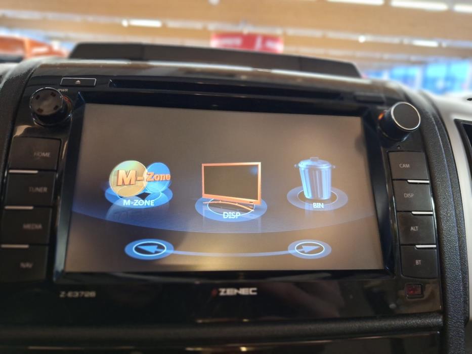 BÜRSTNER Elegance I 920 2018