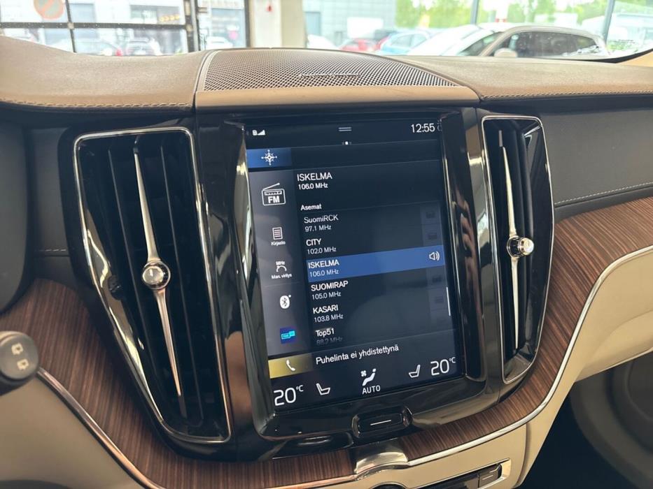 VOLVO XC60 2019