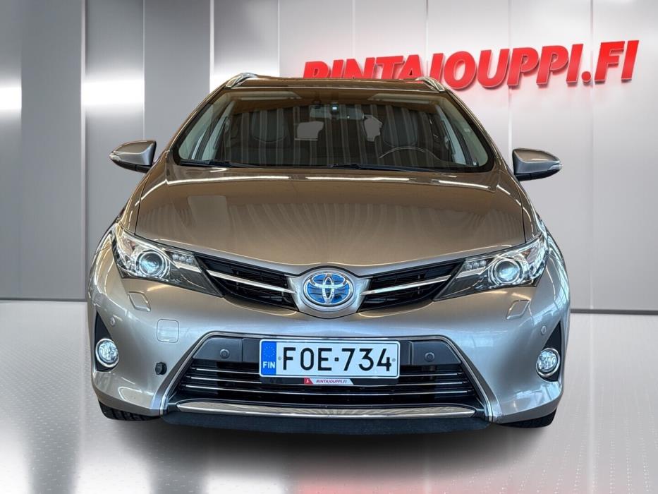 TOYOTA Auris 2014