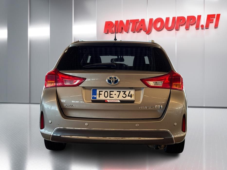 TOYOTA Auris 2014