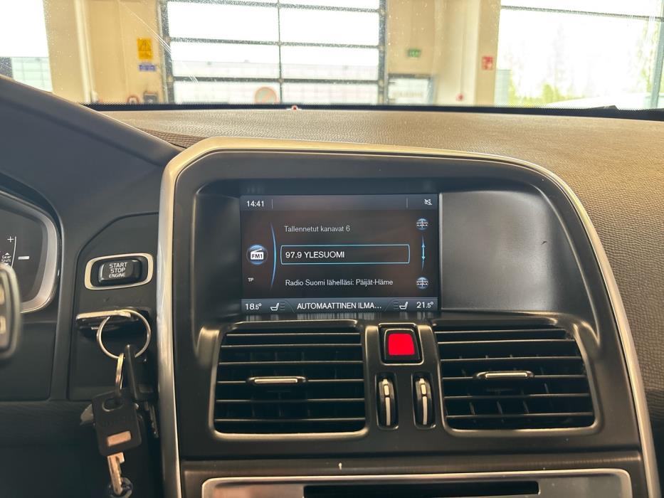 VOLVO XC60 2013