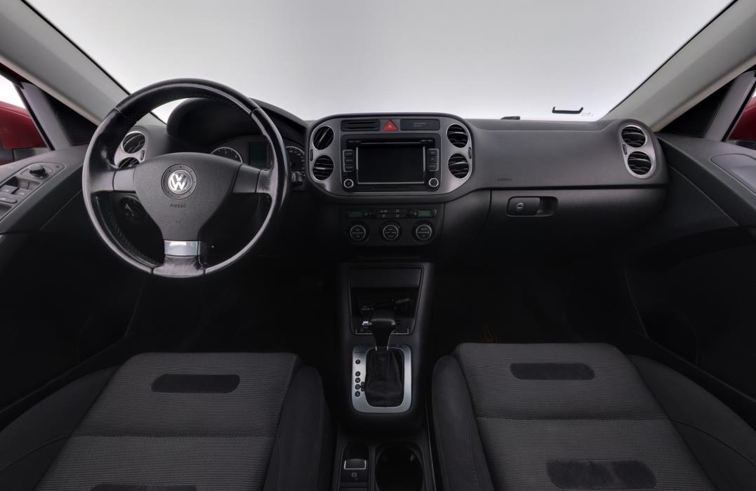 VOLKSWAGEN Tiguan 2008