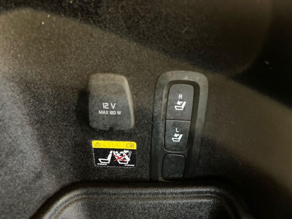 VOLVO V60 2019
