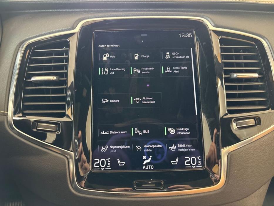 VOLVO XC90 2017
