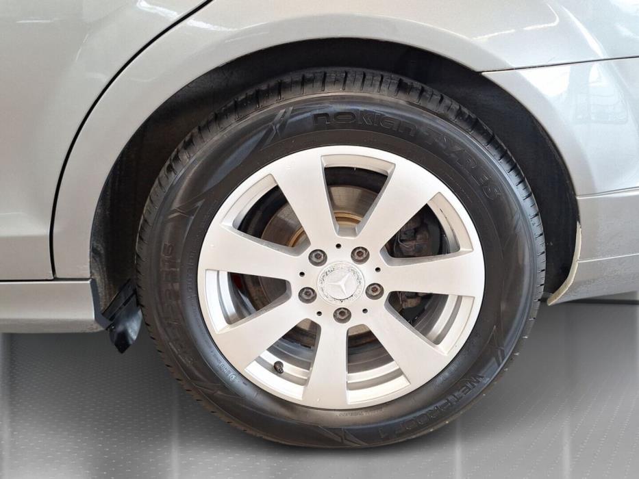 MERCEDES-BENZ C 2009