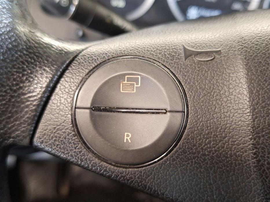 MERCEDES-BENZ C 2009